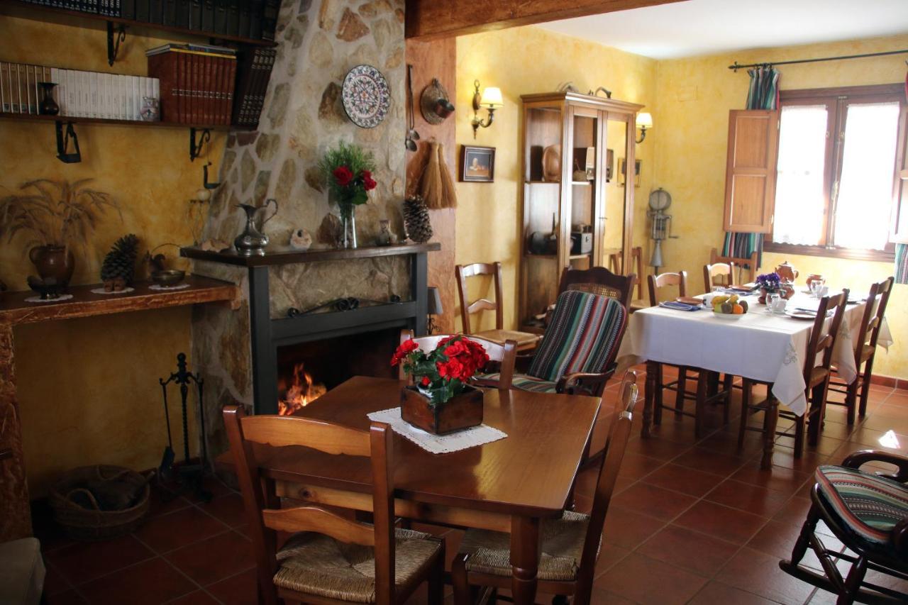 Aguascebas Country house Mogon